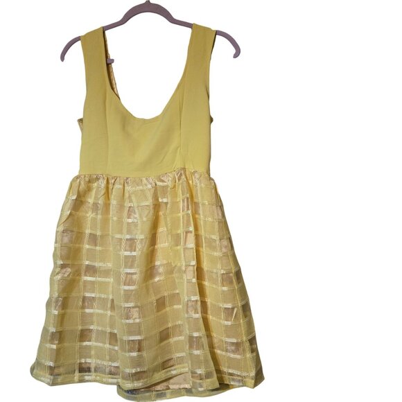 Lucyparis Women's Butter Yellow Beaded Neckline Mini Dress Artsy Parisian Size M - Picture 4 of 6